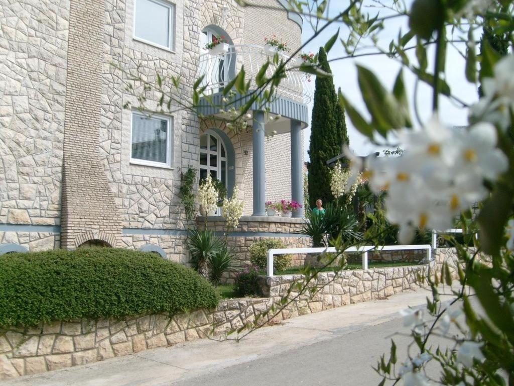 In With Terrace, Air Condition, Wifi, Washing Machine Apartment Rovinj