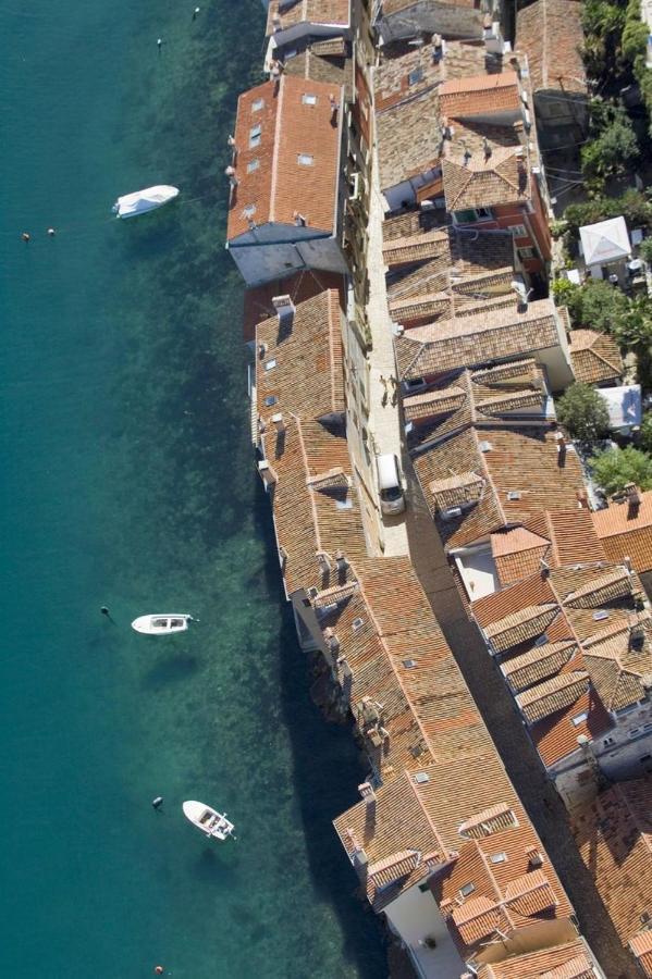 In With Terrace, Air Condition, Wifi, Washing Machine Apartment Rovinj